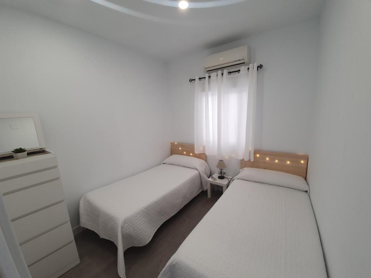Brisas Del Mar Villa Caleta De Velez Kültér fotó